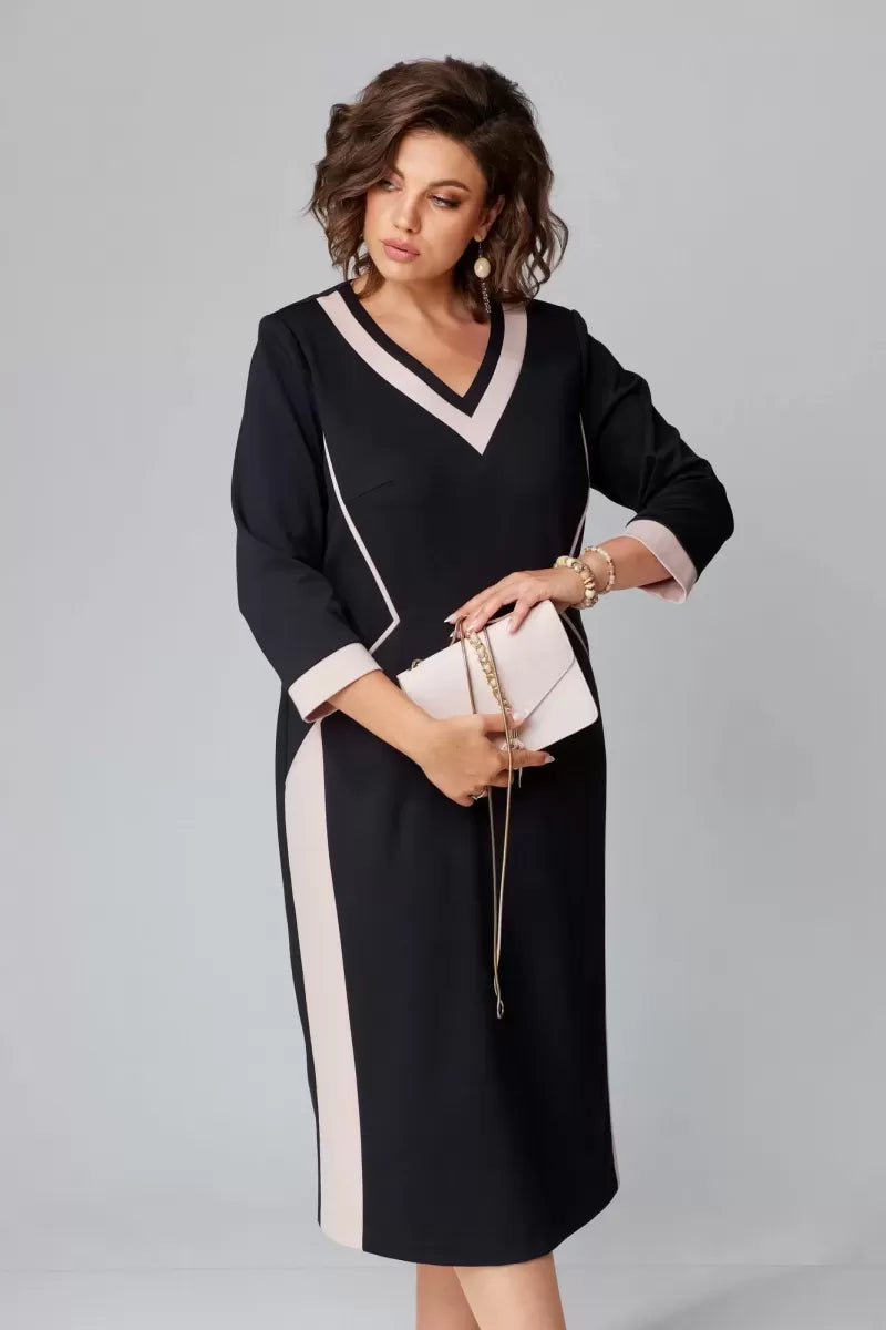 Alexa™ Elegant V-neck dress | House