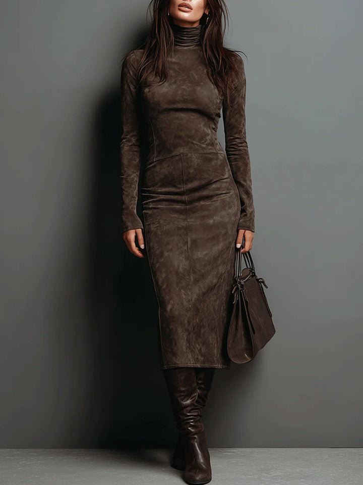 Robe Maxi Suédée Élégante Mildred™ | Atelier