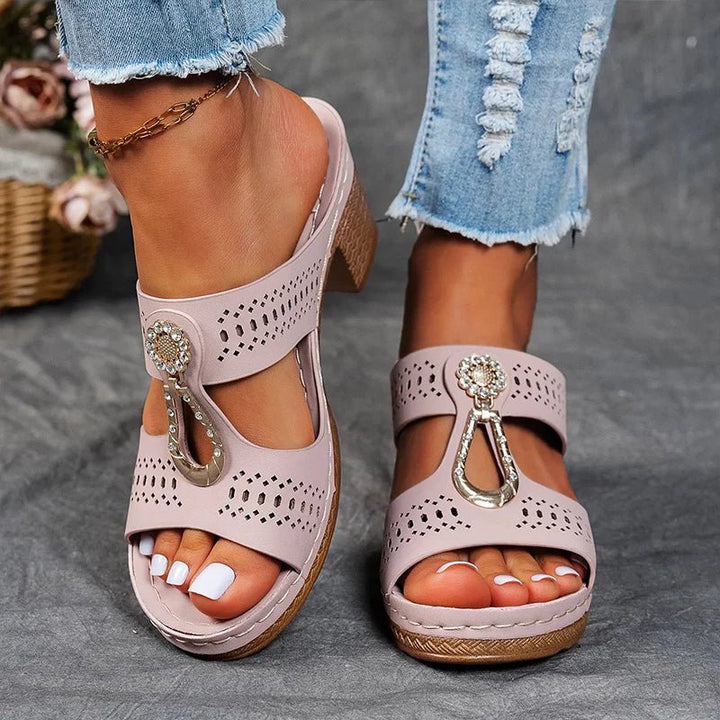 Faith | Sandales Orthopédiques Chic pour Femmes | Atelier