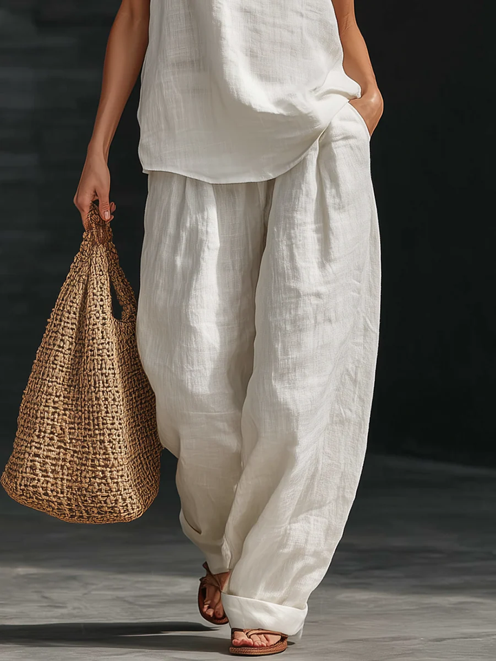 Zoë™ | Sleeveless Set with Wide Leg Pants | Boutique