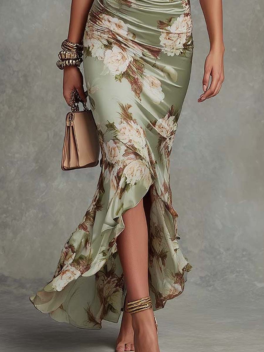 Ana - Robe longue asymétrique en satin vert avec décolleté en V | Style