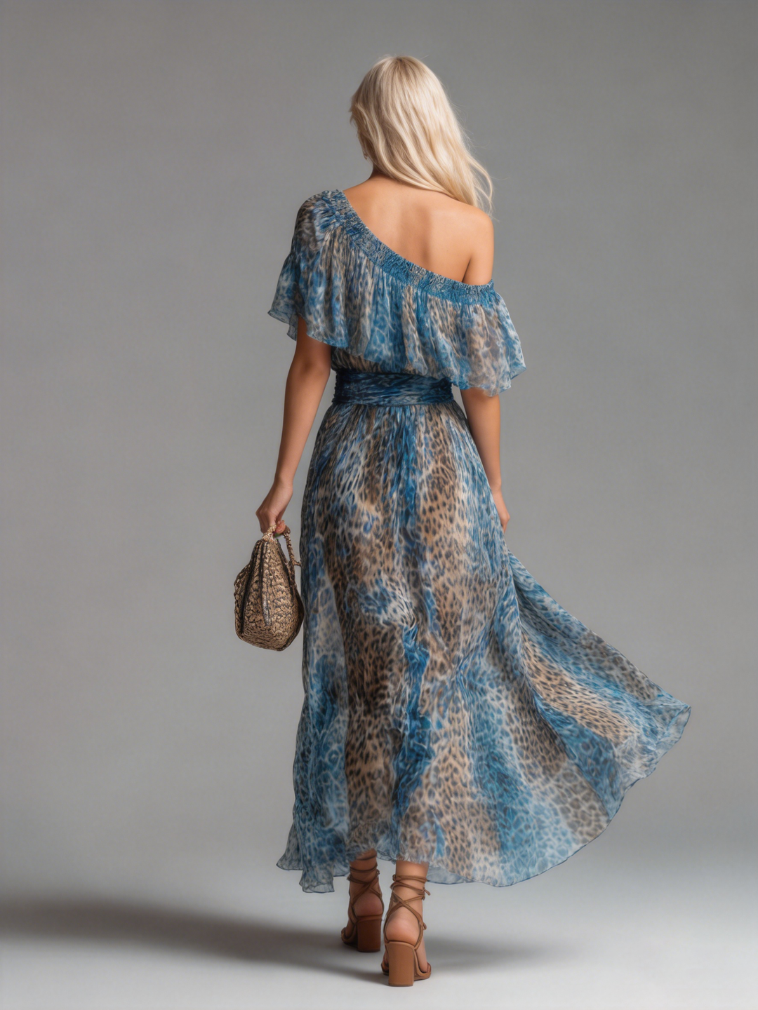 Wild - Long chiffon dress with leopard print and bare shoulders | Premier