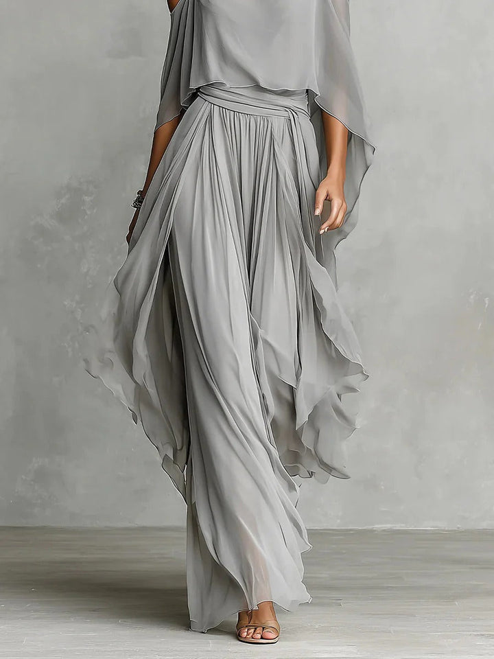 Isabela | Gray fluid set with spaghetti strap top and lightweight pants | House