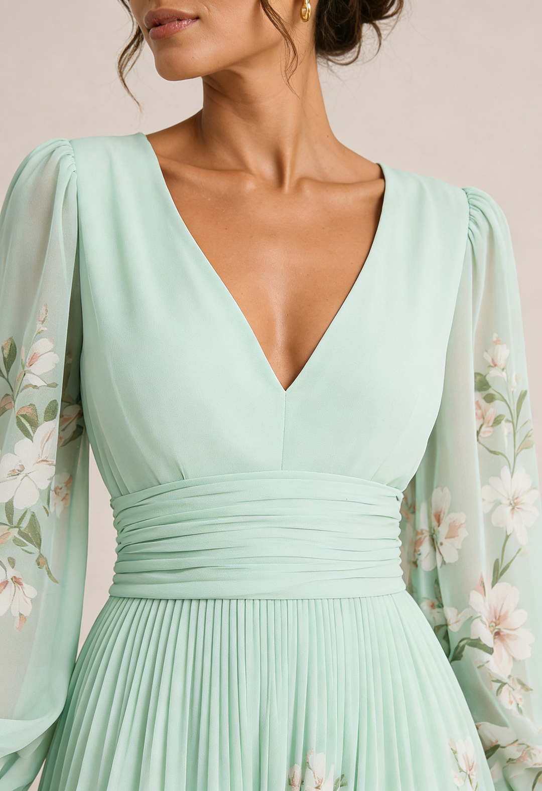 VENIRA | Abito Floreale Verde | Collection